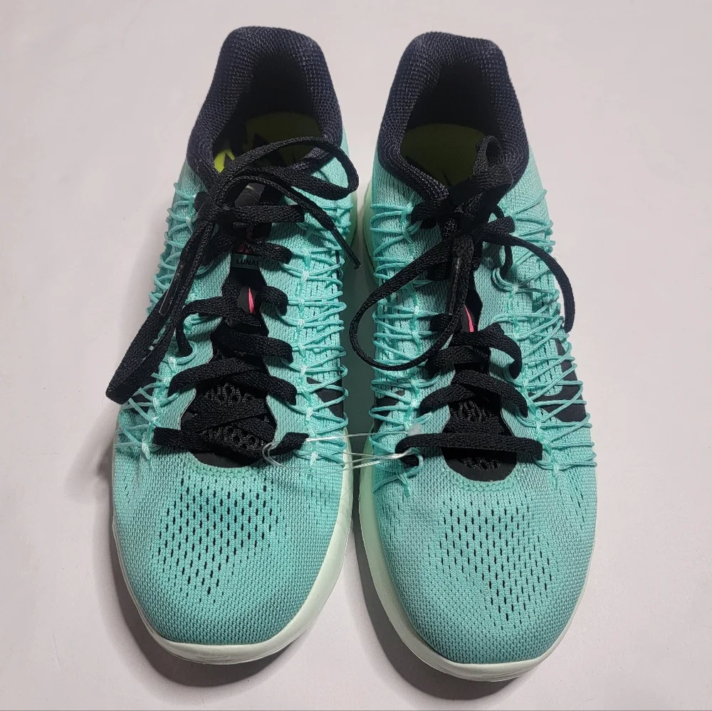 💚 Nike Lunarlon Flywire Running Shoes Women’s 6 Mint Green